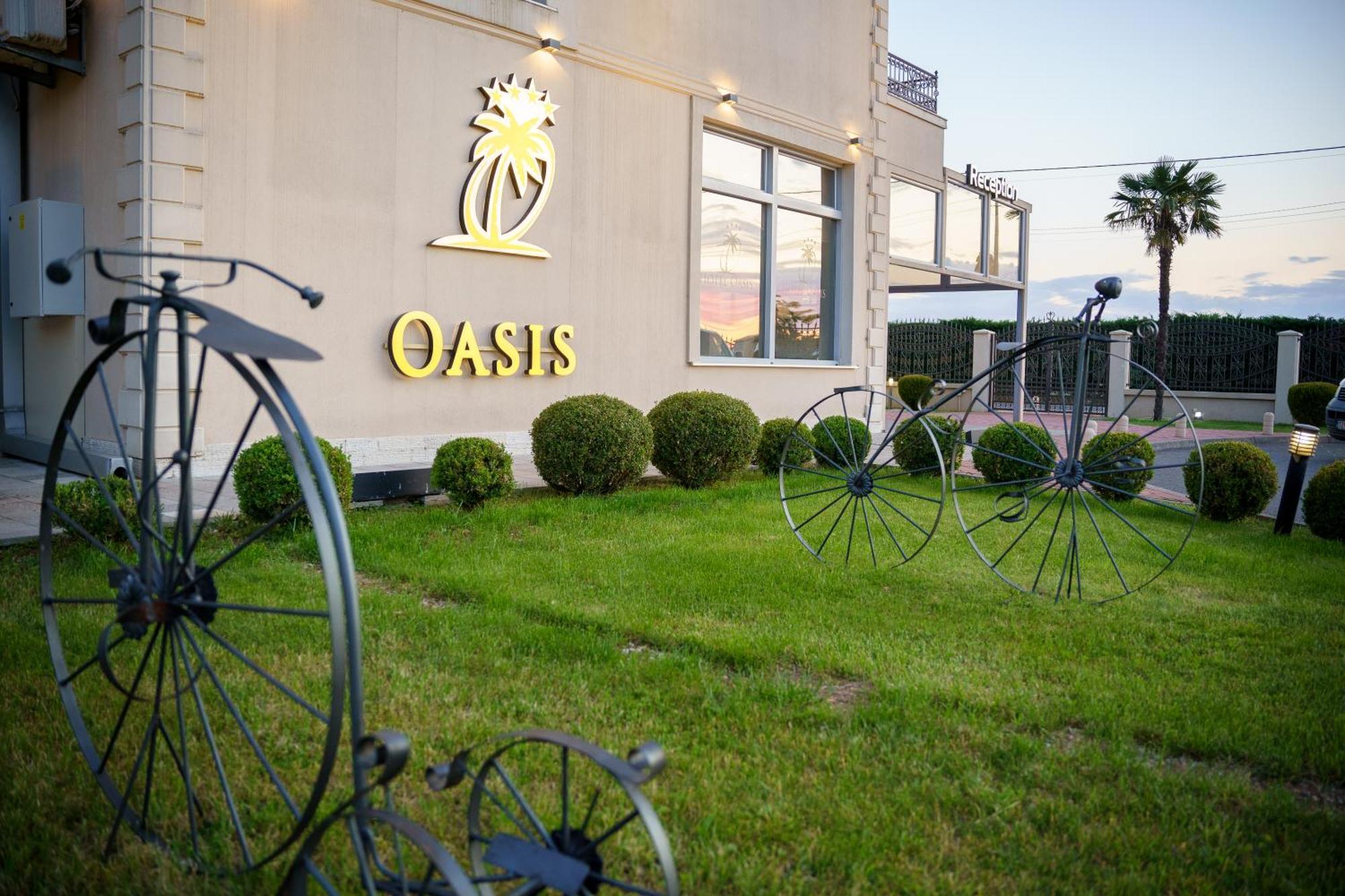 Hotel Oasis Podgorica Kültér fotó