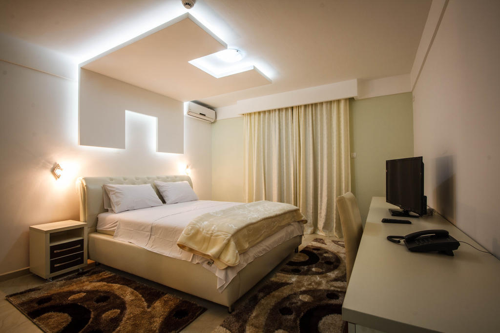 Hotel Oasis Podgorica Szoba fotó