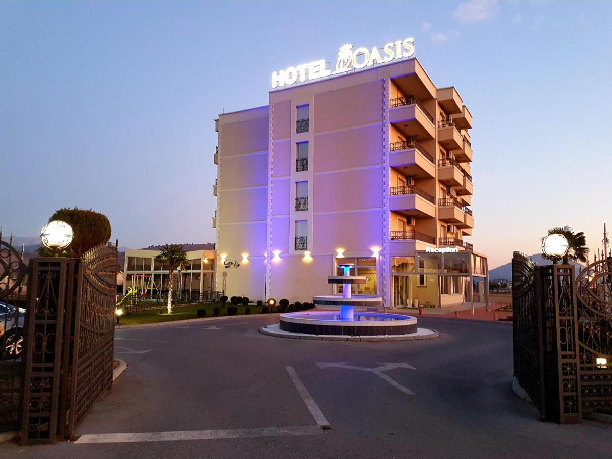 Hotel Oasis Podgorica Kültér fotó